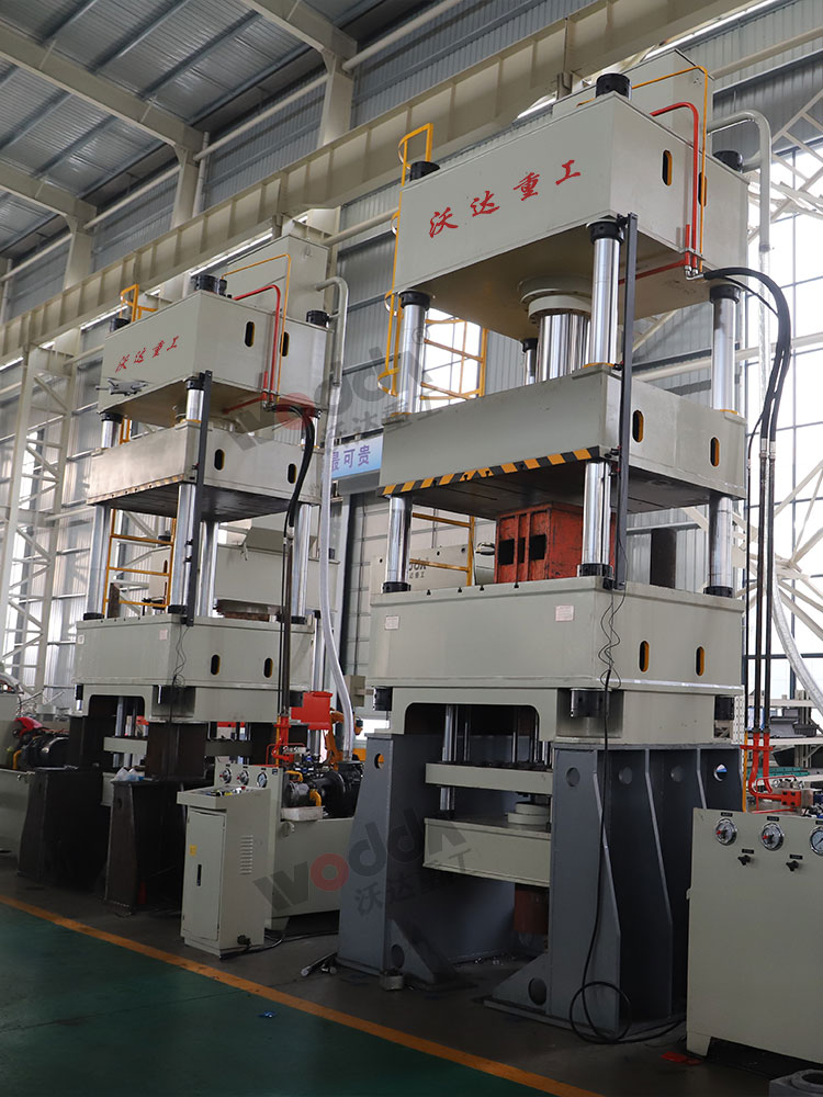 315噸拉伸機 315噸拉(la)伸機