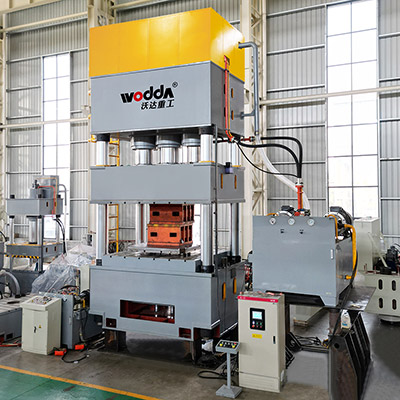 1500噸(dun)四柱拉伸液(yè)壓機