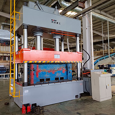 汽車内(nèi)飾件模(mo)壓成型(xíng)液壓機(jī)