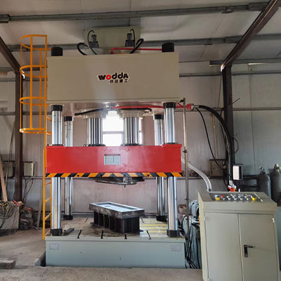 400噸金屬(shu)成型液(yè)壓機_金(jīn)屬制品(pin)成型液(yè)壓機