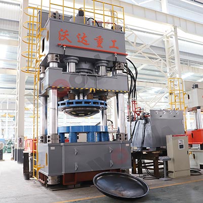 3000噸封頭(tou)拉伸液壓(ya)機
