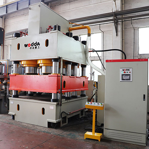 防盜(dào)門闆壓(yā)花機