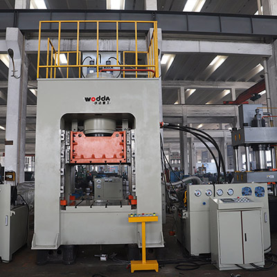 500噸框架(jia)式液壓機_500t框(kuàng)架液壓機