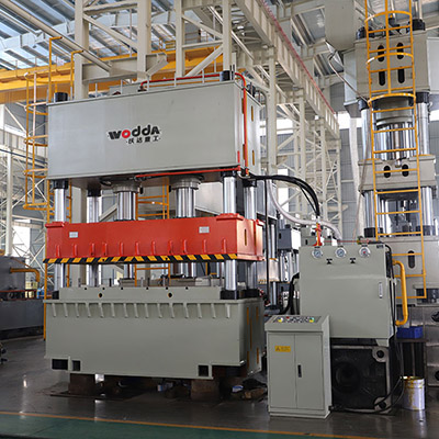 400噸雙(shuang)缸液壓機_液(ye)壓墊_四柱拉(lā)伸液壓機